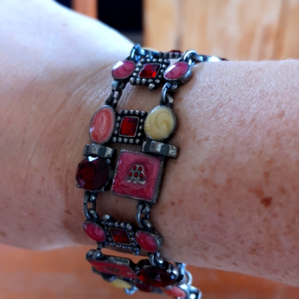 Bracelet metal